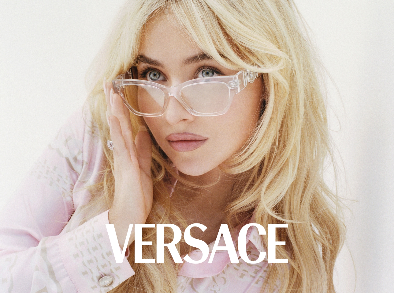 Versace Sabrina Carpenter Desktop